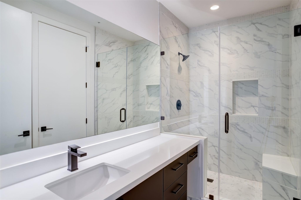 3333 Lake Street - Photo 40