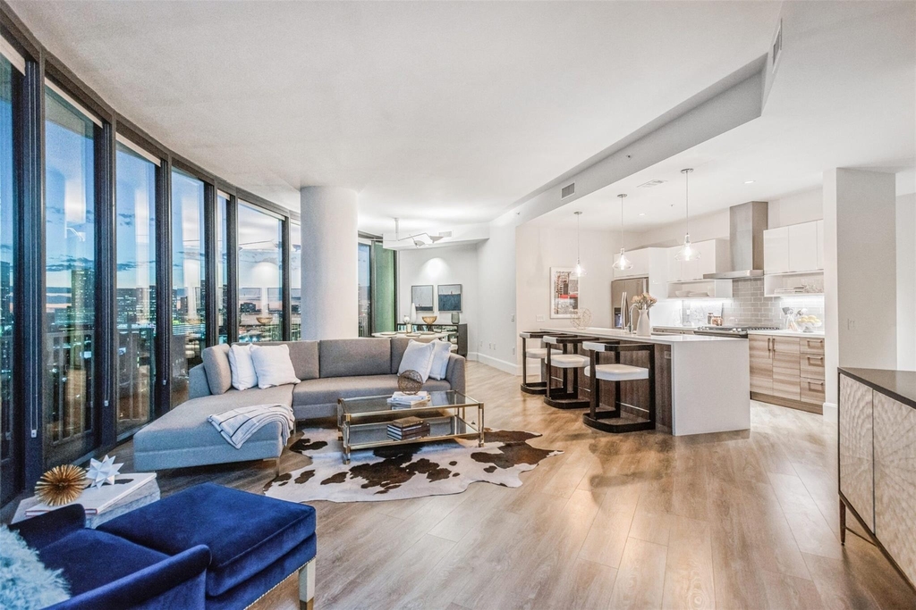 3333 Lake Street - Photo 1