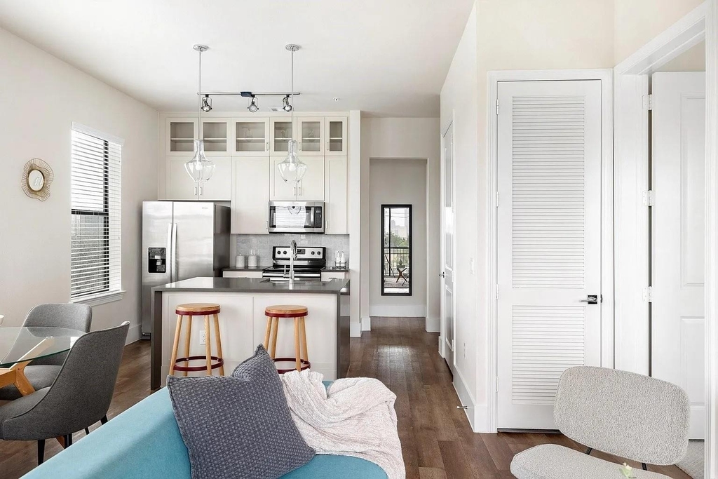 1508 Blodgett Street - Photo 7