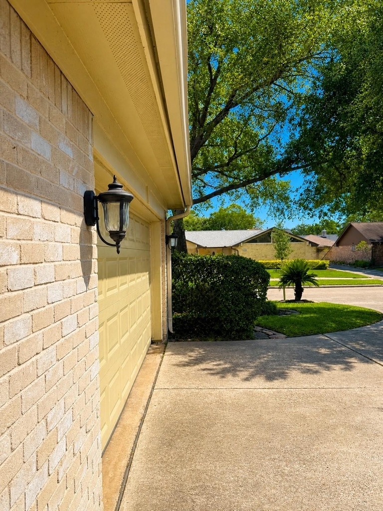 14906 Brookpoint Drive - Photo 27