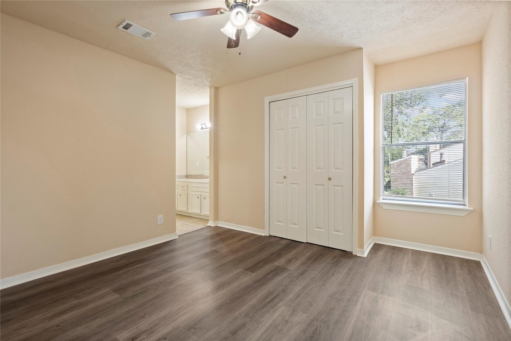 5921 Arncliffe Drive - Photo 16