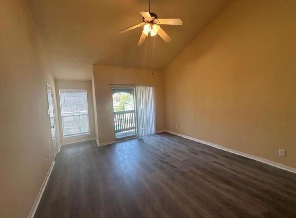 5921 Arncliffe Drive - Photo 7