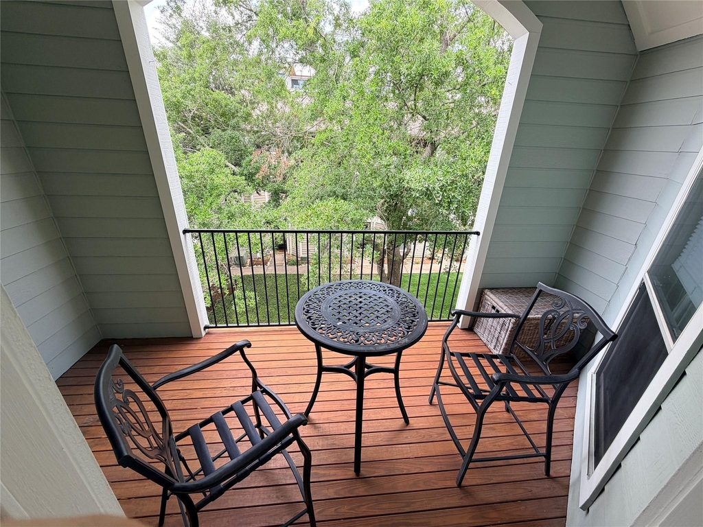 1253 W 17th Street - Photo 13