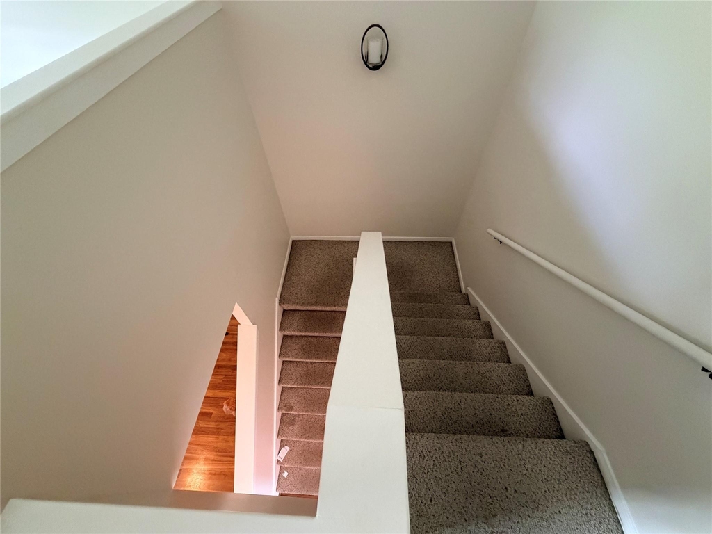1253 W 17th Street - Photo 7