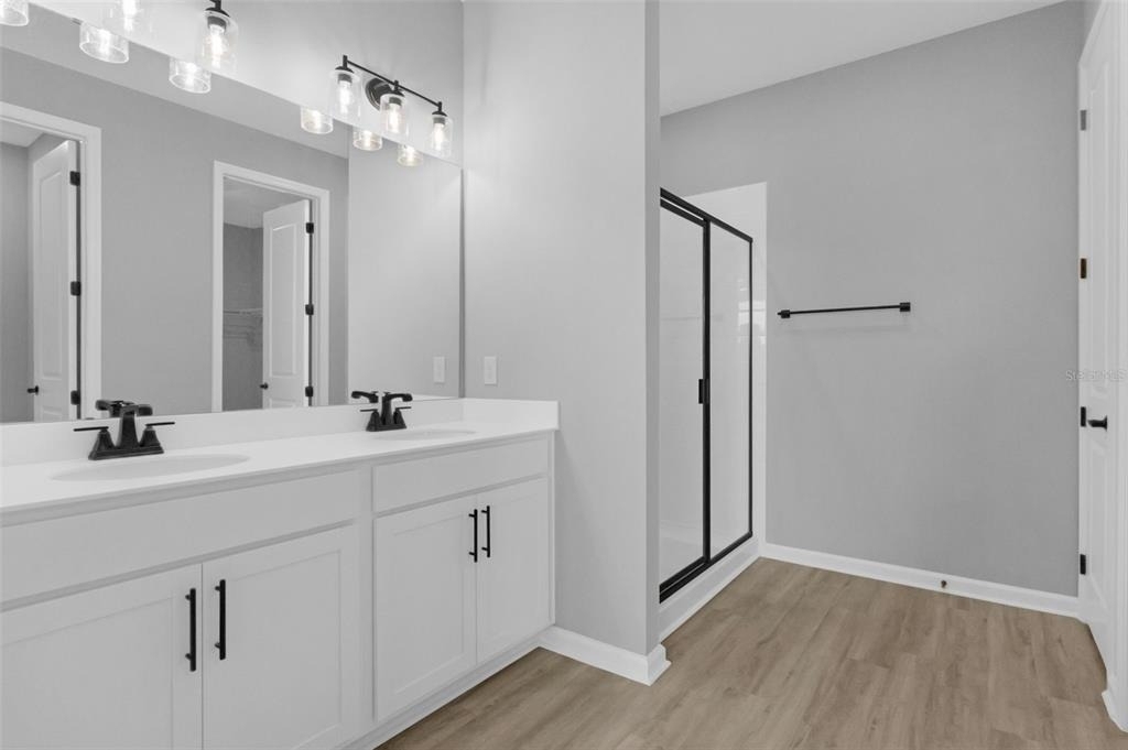 819 Ballantyne Drive - Photo 5