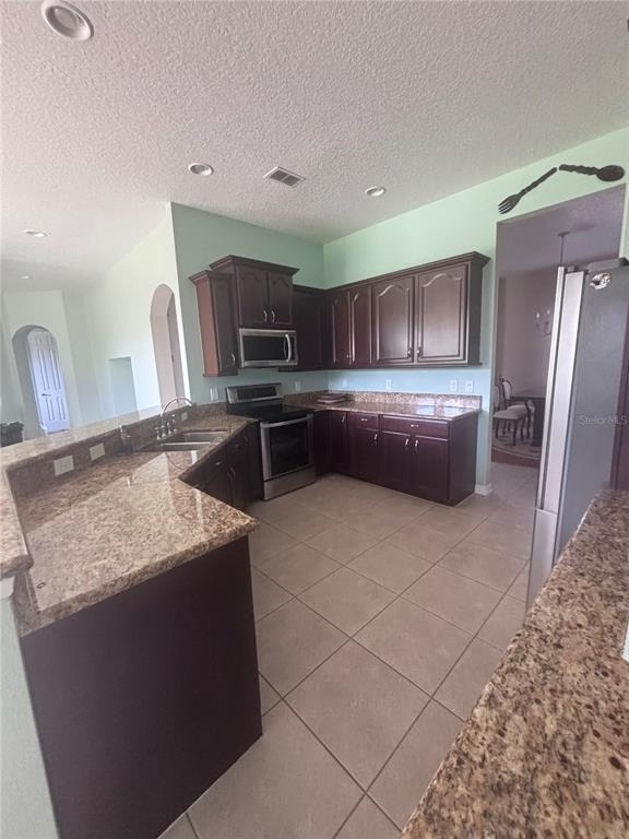 818 Pecori Terrace - Photo 10