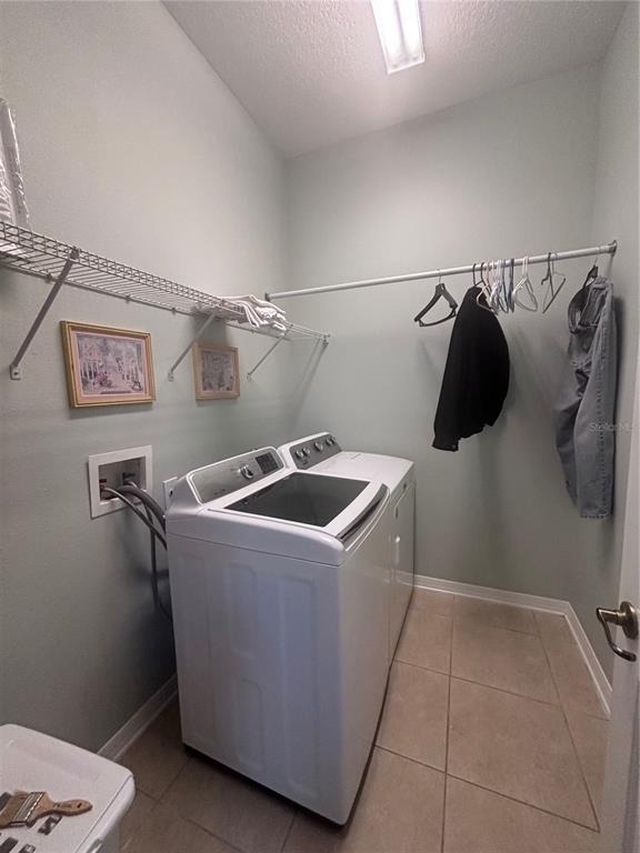 818 Pecori Terrace - Photo 4