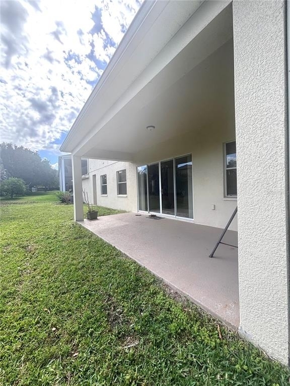 818 Pecori Terrace - Photo 1