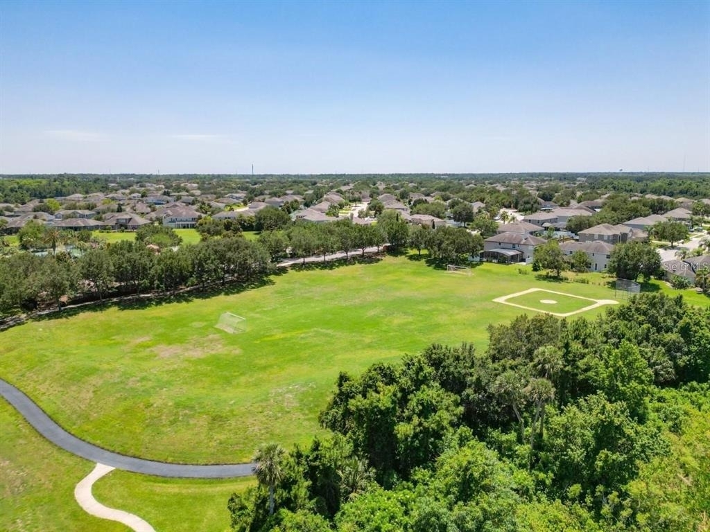 818 Pecori Terrace - Photo 21