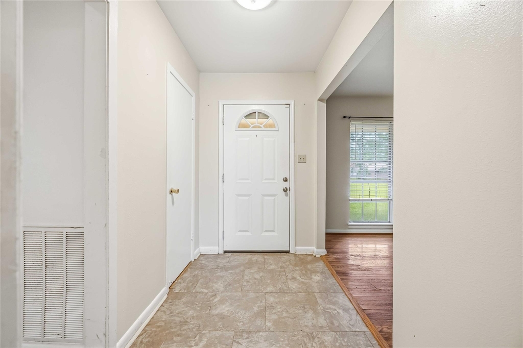 435 Rolling Wood Road - Photo 4