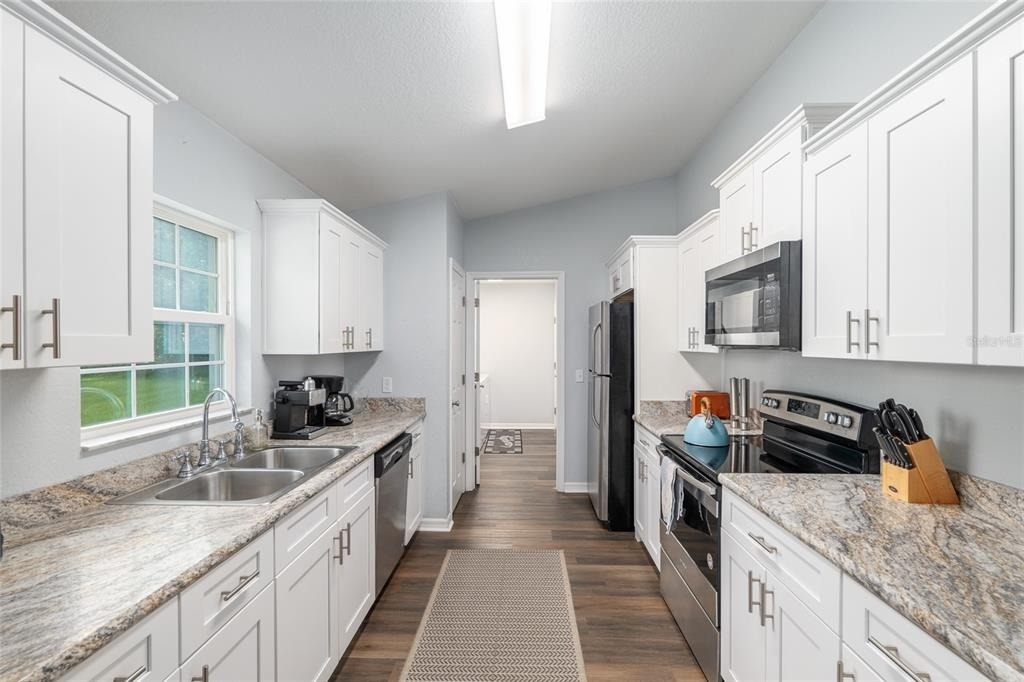 3424 Ne 14th Street - Photo 31