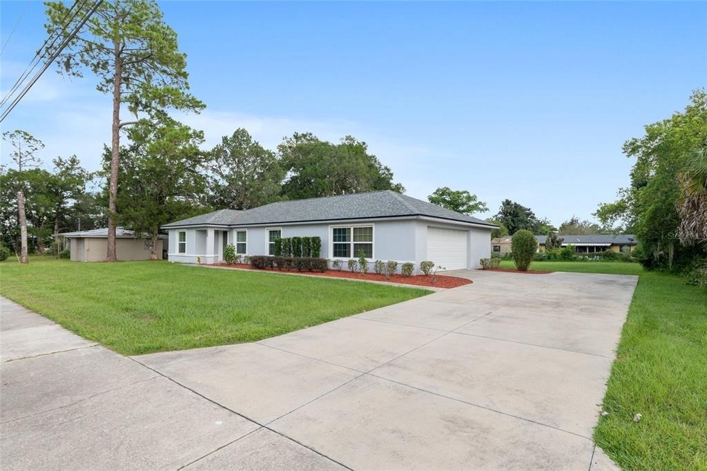 3424 Ne 14th Street - Photo 1