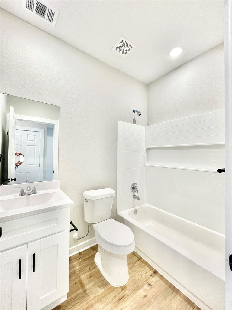 10317 Lake Road - Photo 13