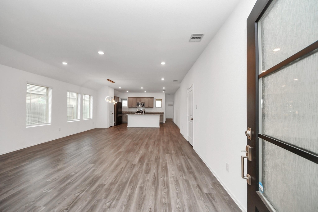 14230 Elrington Hollow Trail - Photo 5
