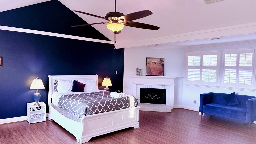 1802 Potomac Drive - Photo 2
