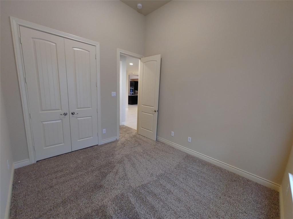 9014 Meacom Drive - Photo 23