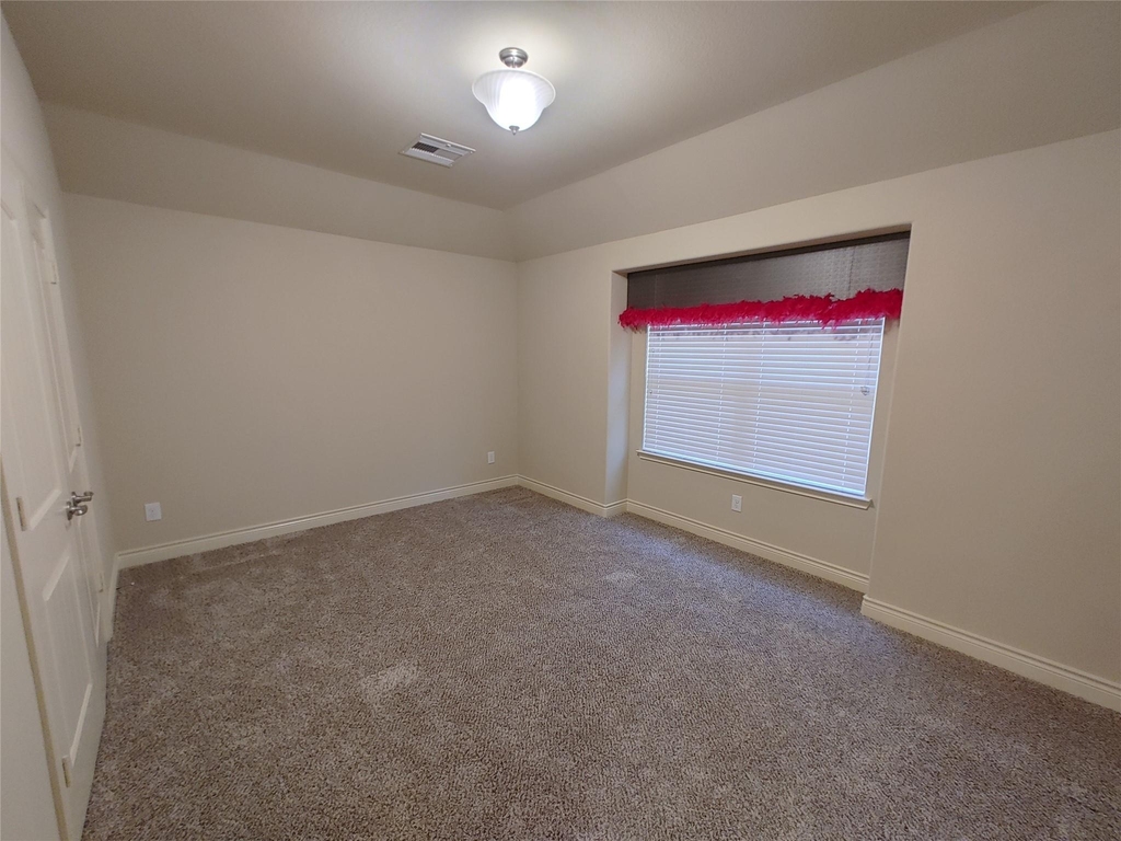 9014 Meacom Drive - Photo 21