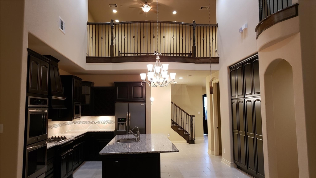 9014 Meacom Drive - Photo 3