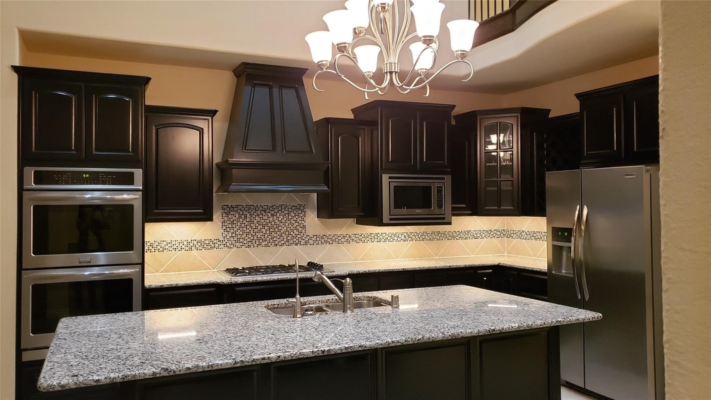 9014 Meacom Drive - Photo 11
