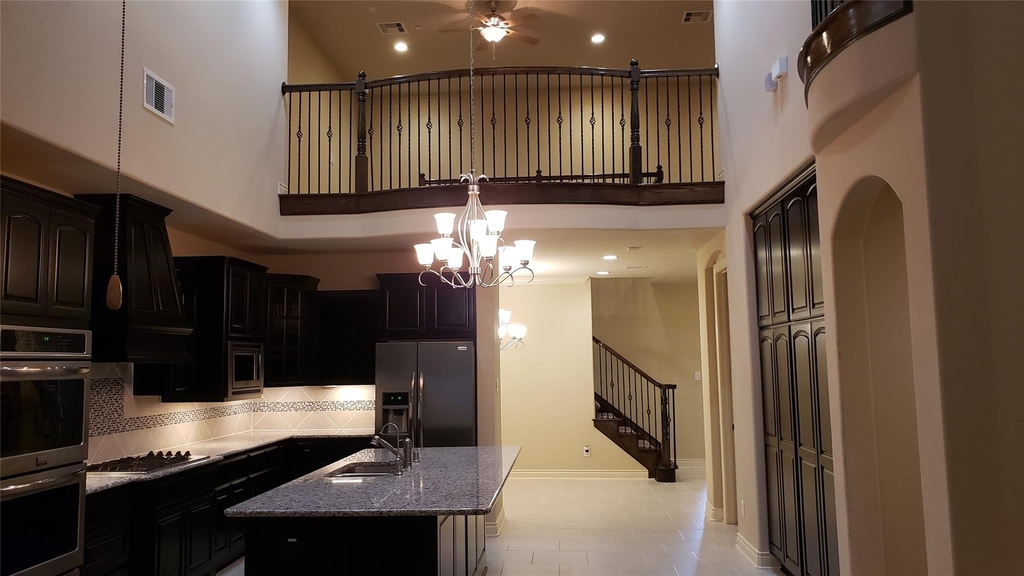 9014 Meacom Drive - Photo 8