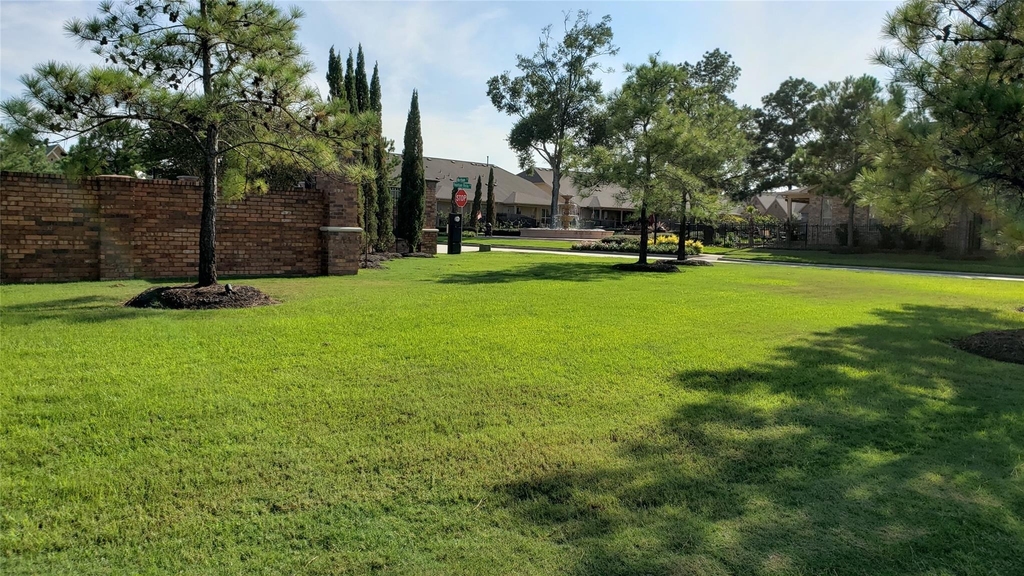 9014 Meacom Drive - Photo 35