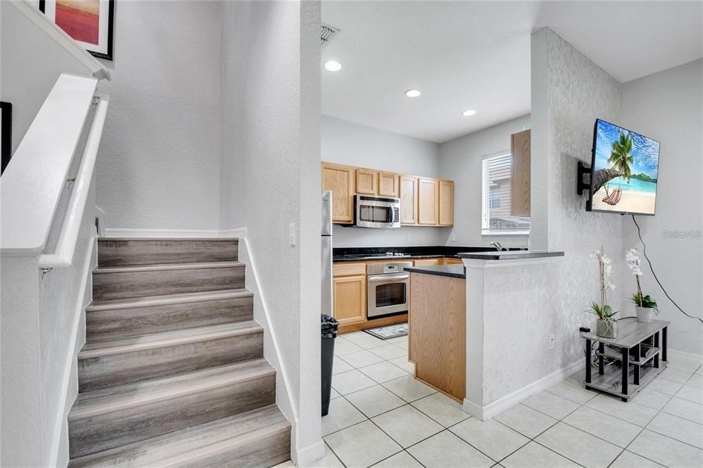 2713 Bushman Drive - Photo 13