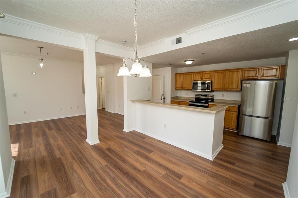 12106 Poppy Field Lane - Photo 7