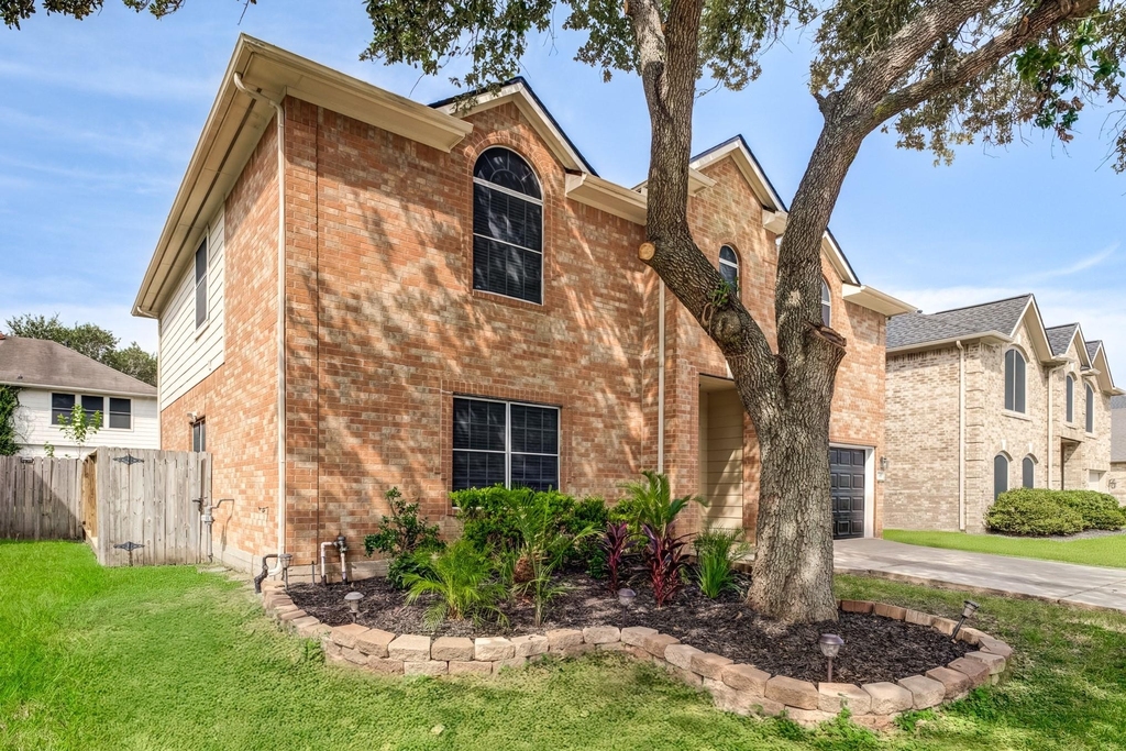 12415 Silversmine Drive - Photo 2