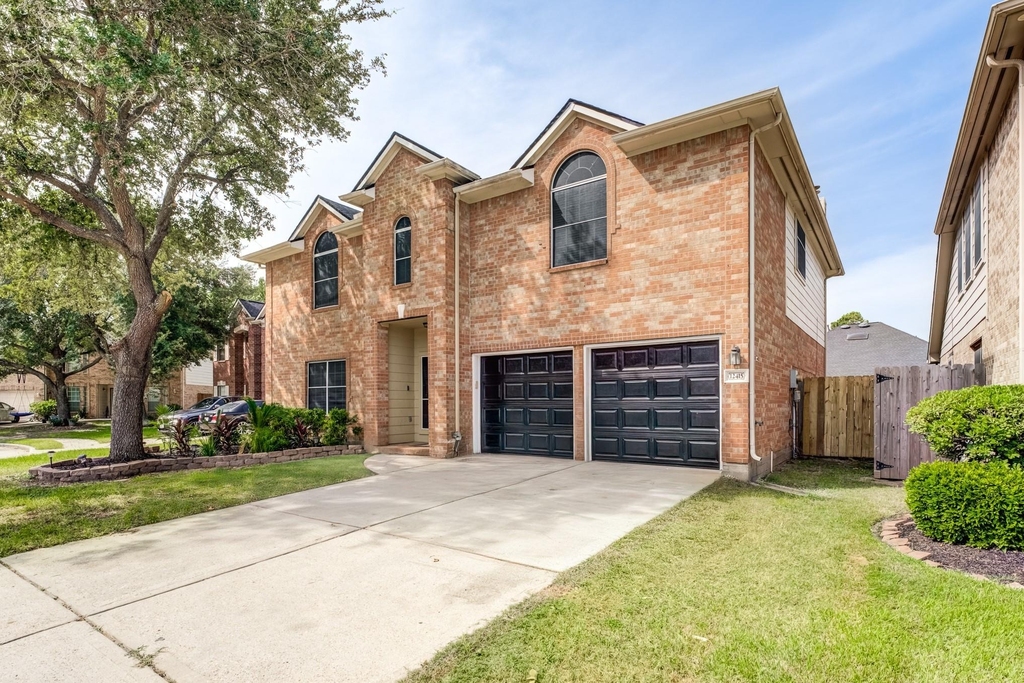 12415 Silversmine Drive - Photo 3
