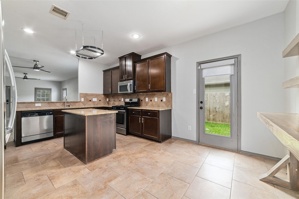 5115 Whitebridge Lane - Photo 10