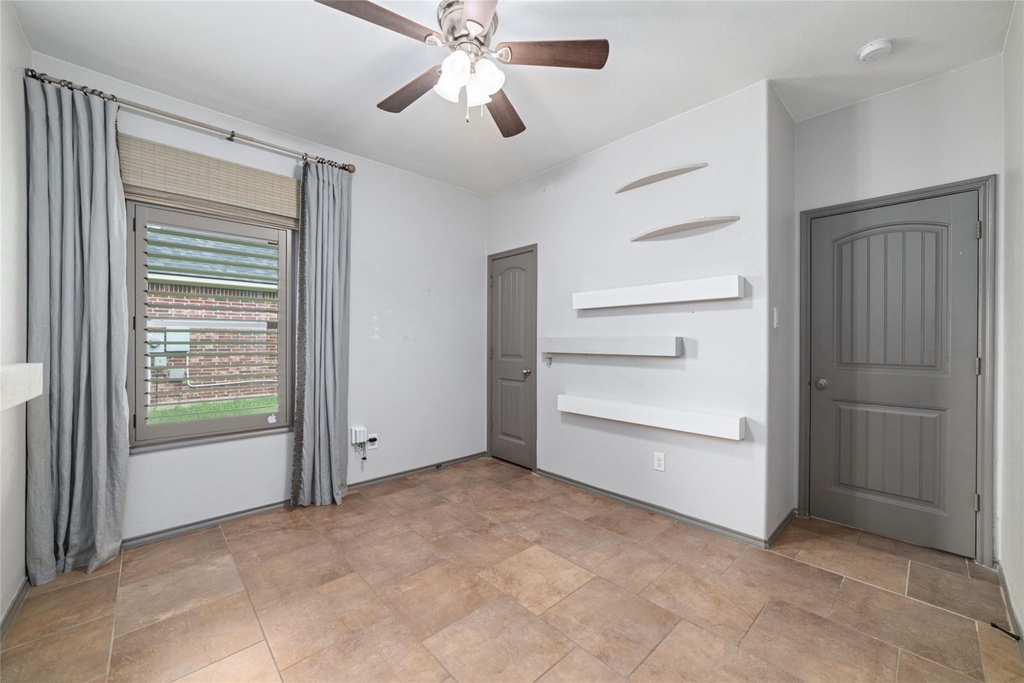 5115 Whitebridge Lane - Photo 11