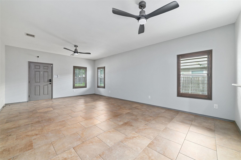 5115 Whitebridge Lane - Photo 14