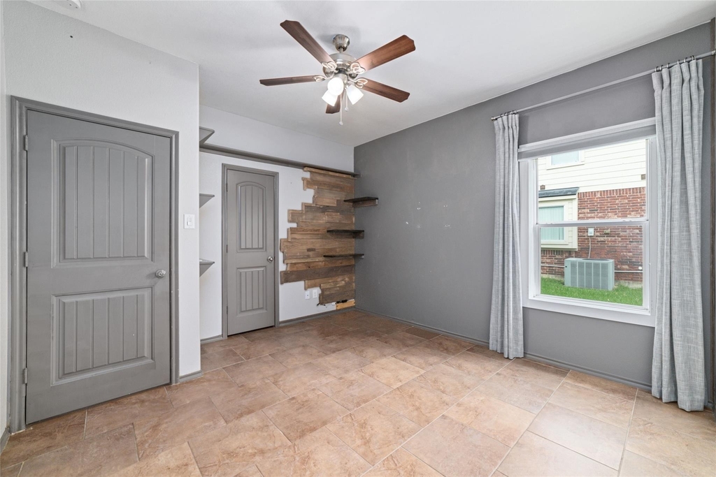 5115 Whitebridge Lane - Photo 17