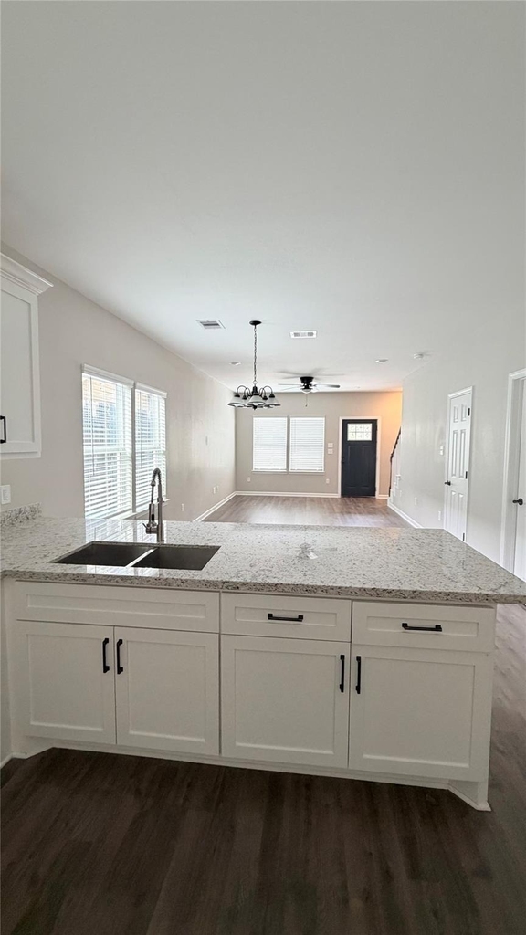 7034 Smilax Street - Photo 8