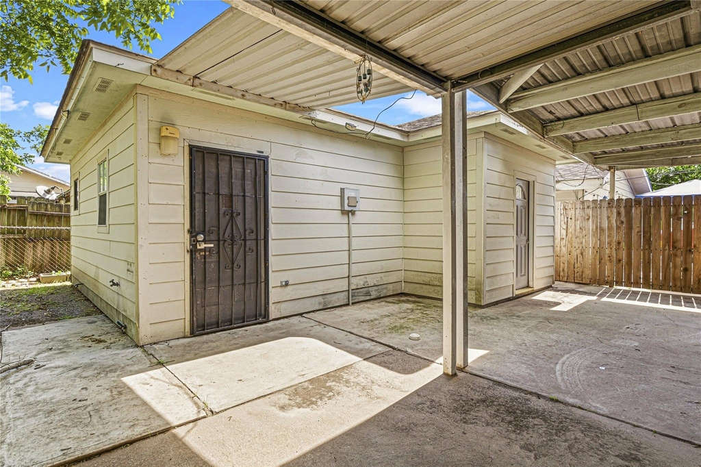 7839 Goode Street - Photo 8