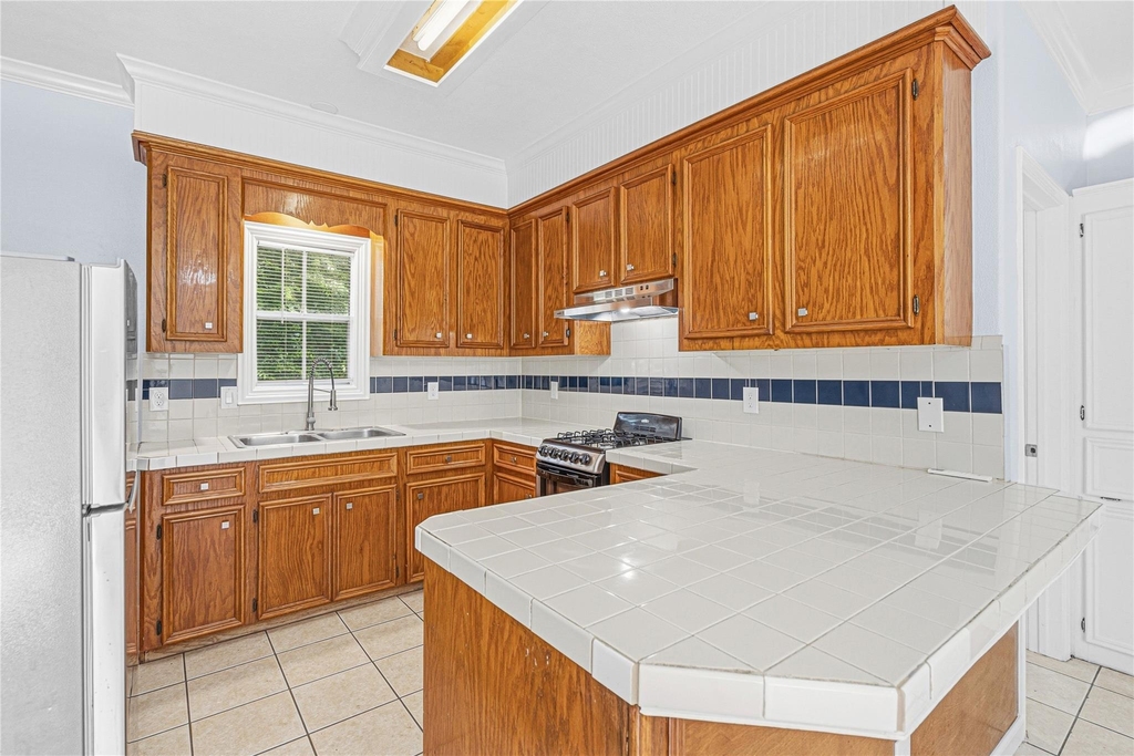7839 Goode Street - Photo 0