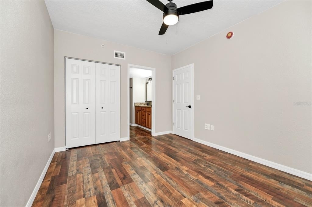 2954 Sadina Street - Photo 32