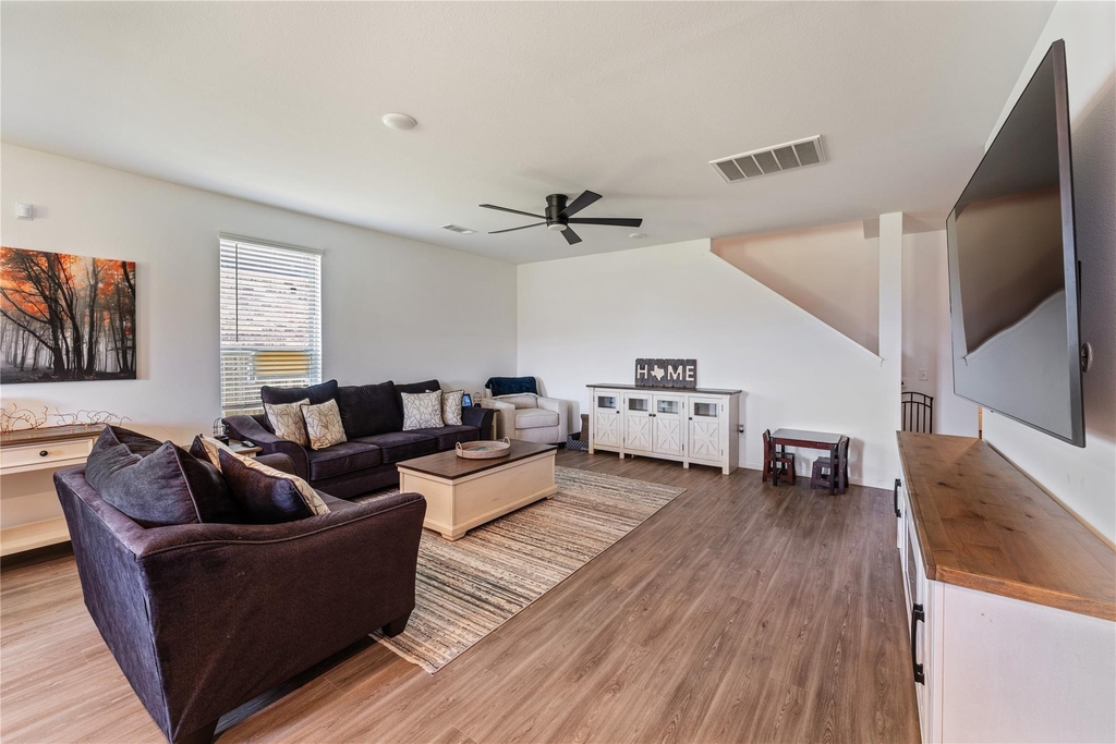 21103 Sherrell Bay Drive - Photo 4