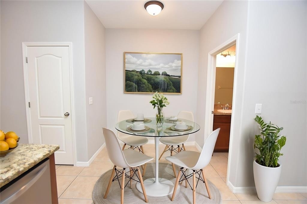 4139 Shade Tree Lane - Photo 4