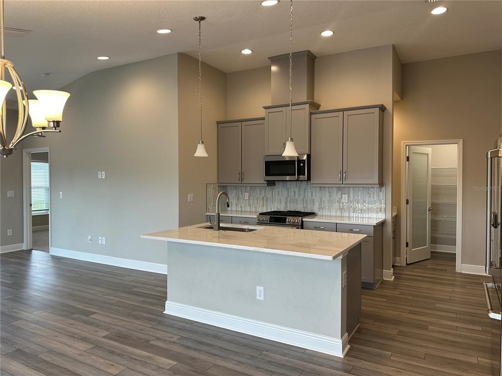 12573 Oak Hill Way - Photo 5