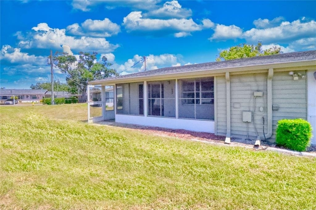 302 Canton Court - Photo 36