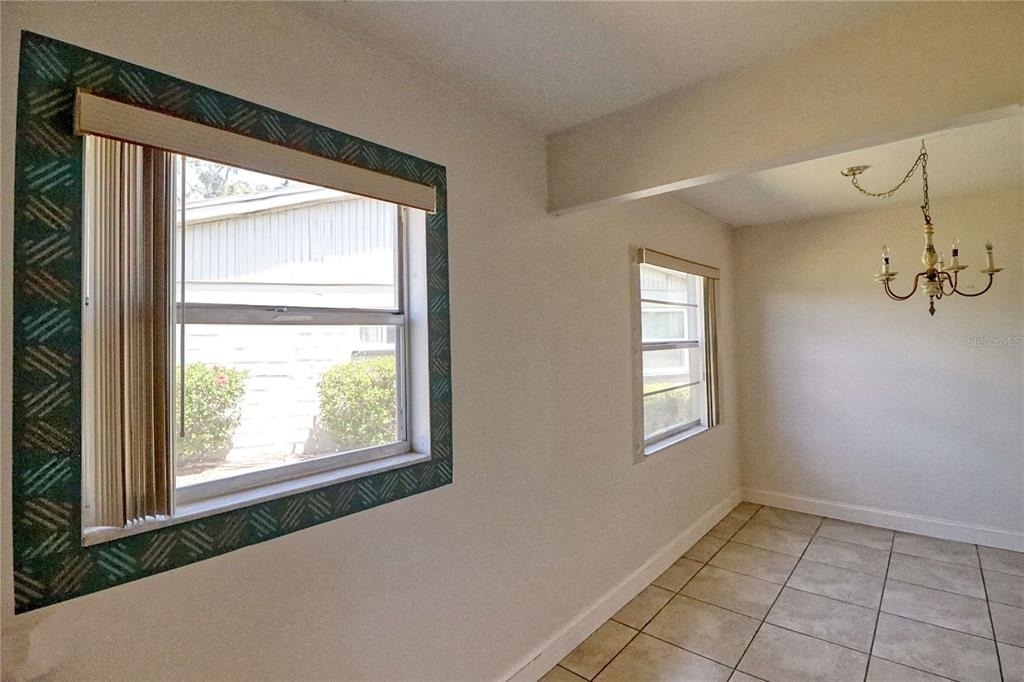 302 Canton Court - Photo 13