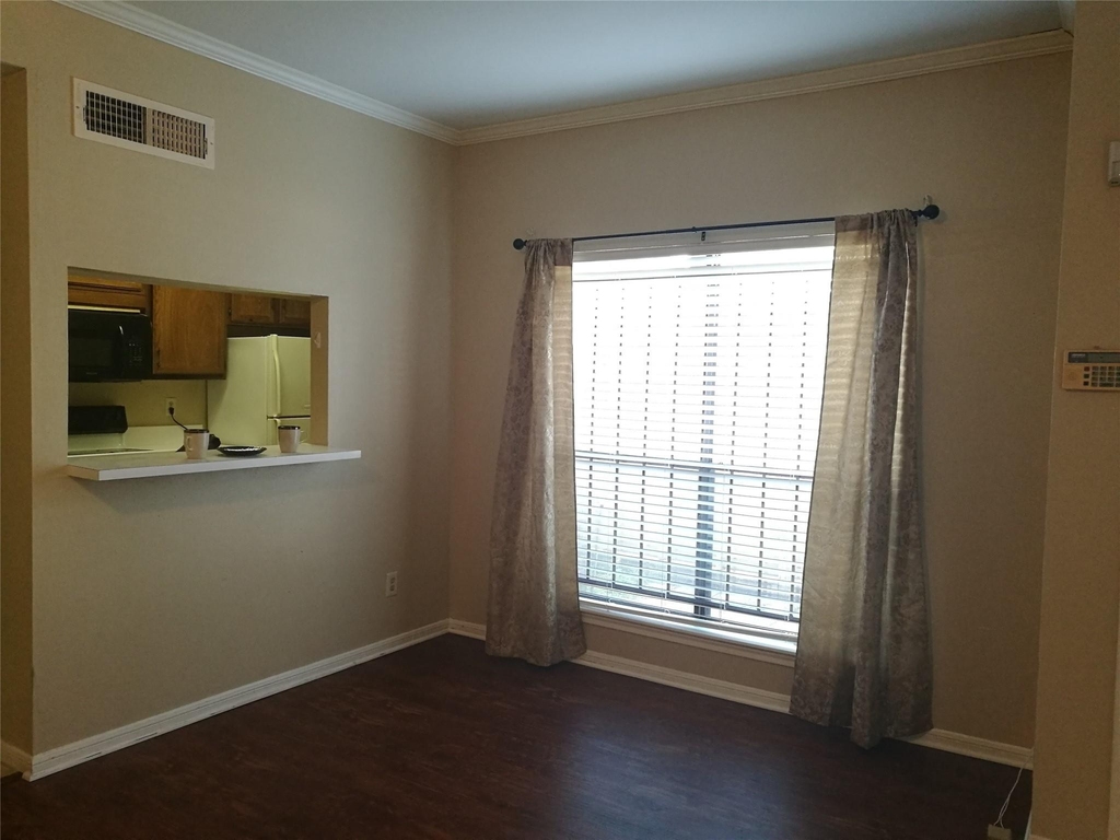 8299 Cambridge Street - Photo 2
