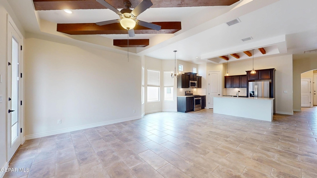 14741 Tierra Harbor Avenue - Photo 11