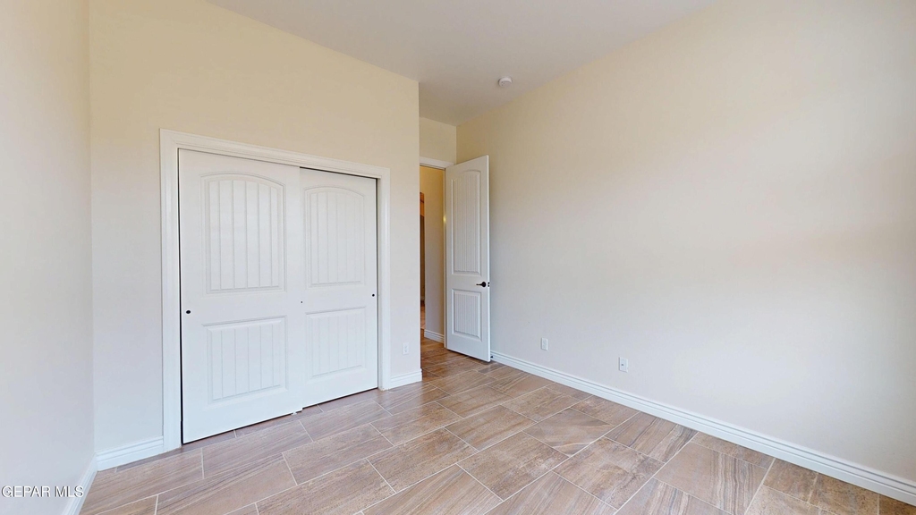 14741 Tierra Harbor Avenue - Photo 25