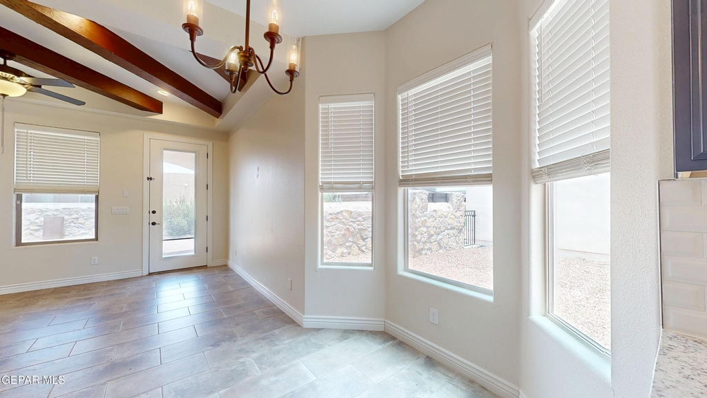 14741 Tierra Harbor Avenue - Photo 8