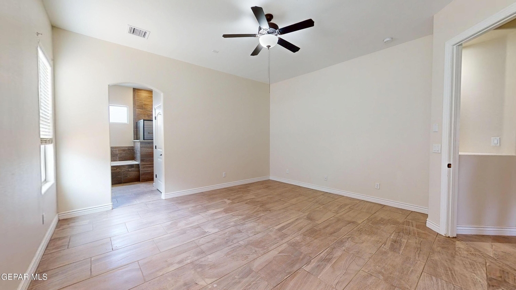 14741 Tierra Harbor Avenue - Photo 14
