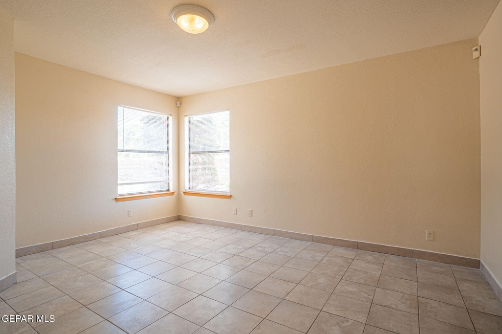 11670 Rufus Brijalba Drive - Photo 14