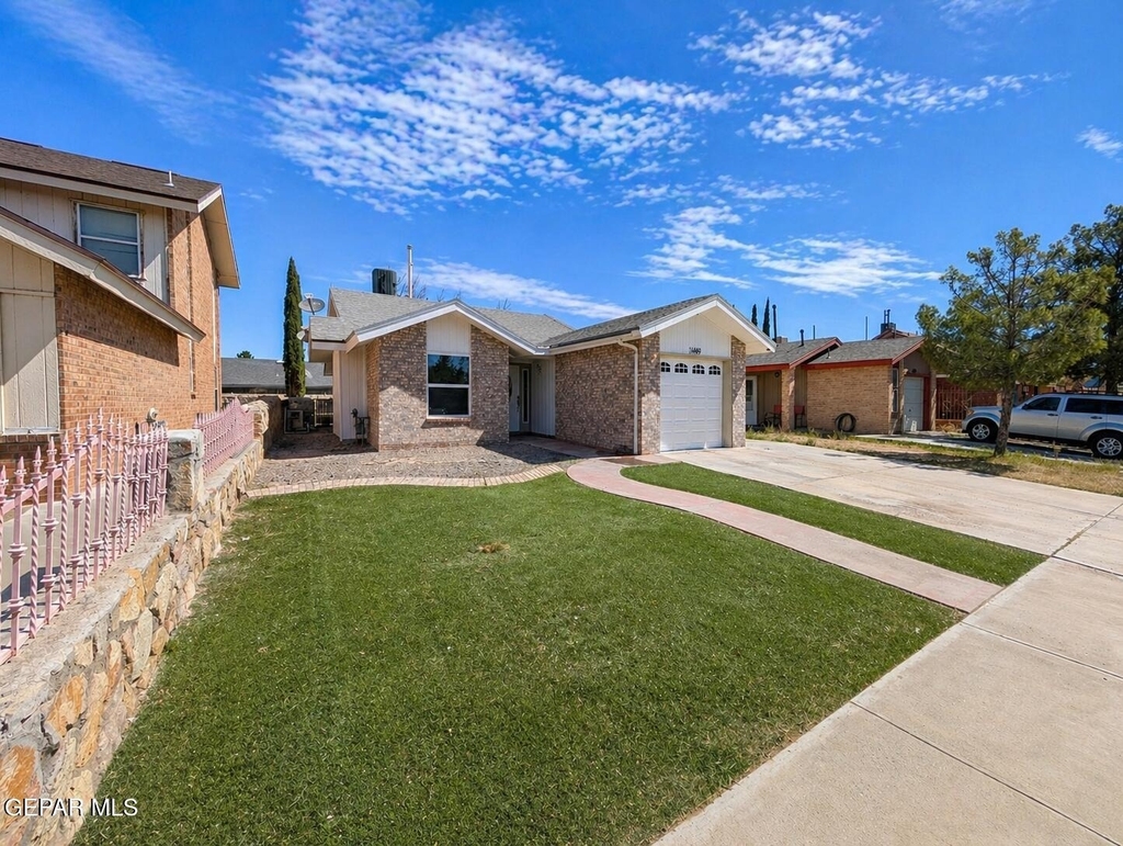 11409 Chickasaw Drive - Photo 2