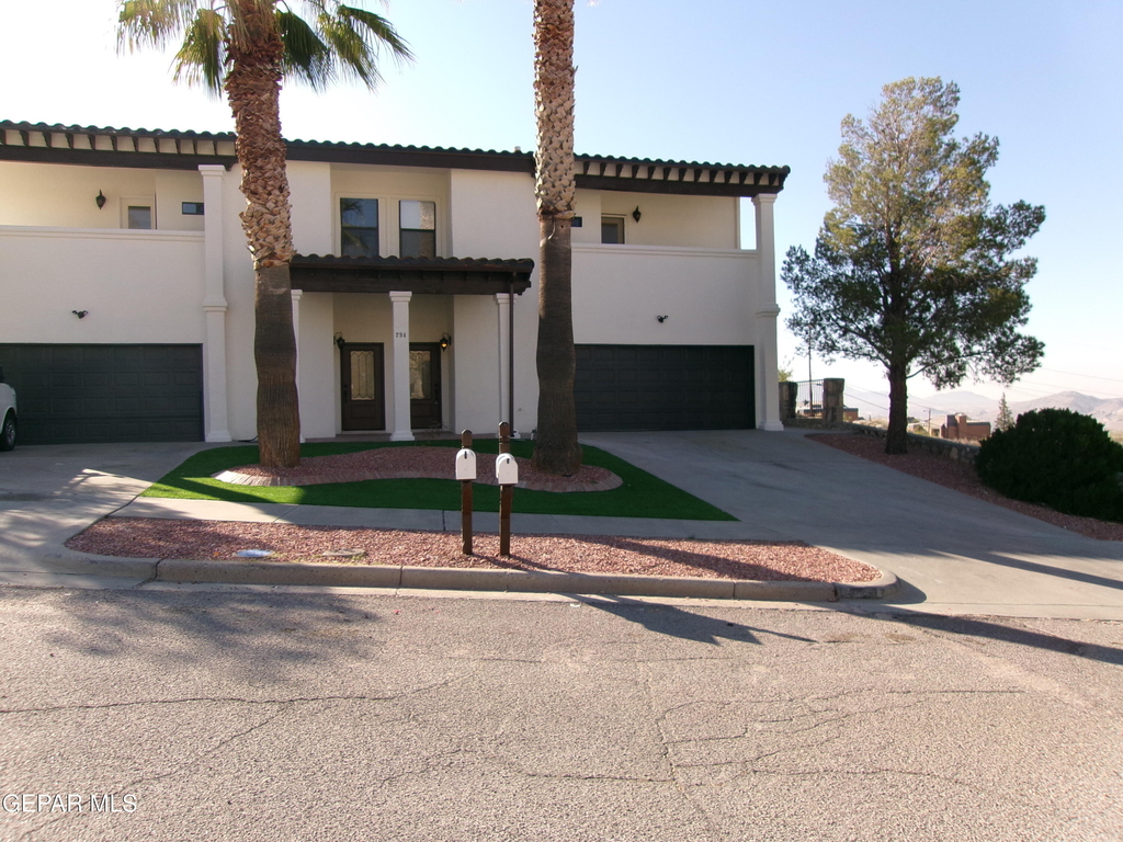 294 Vaquero Lane - Photo 0